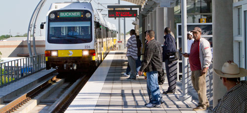 darttrainatstation