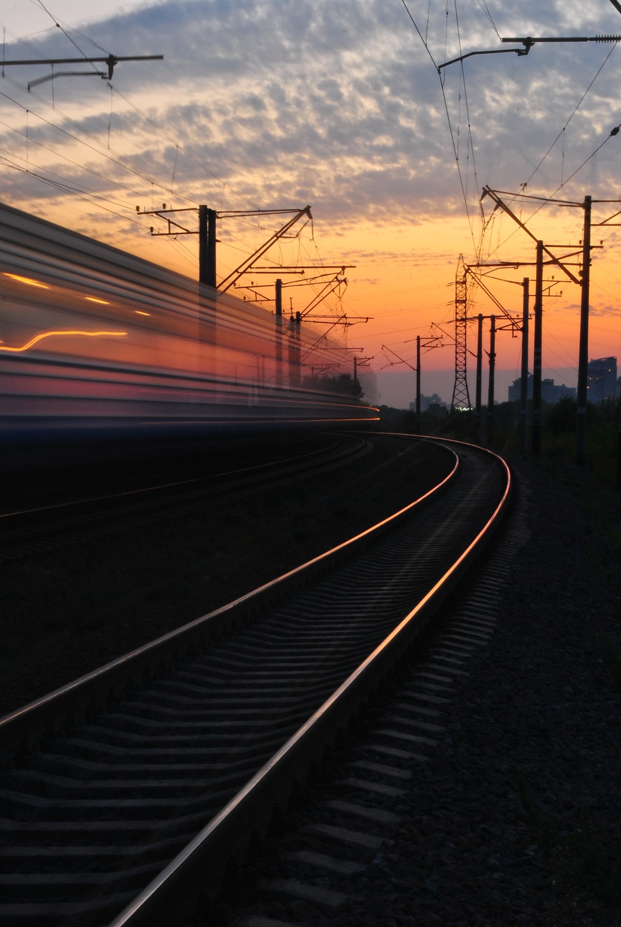 dawn-railroad-railway-163856